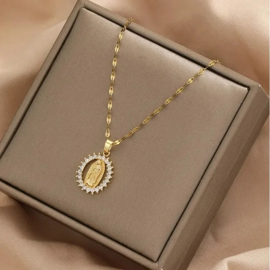 Fashion European and American women’s necklace, elegant and eye-catching, featuring a hollow Virgin Mary design, inlaid with colourful micro cubic zirconia in a starry sky style.